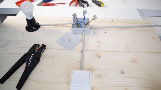 SONOFF Basic / RF WiFi - Einbau in die bestehende Hauselektrik / Rauminstallation смотреть онлайн