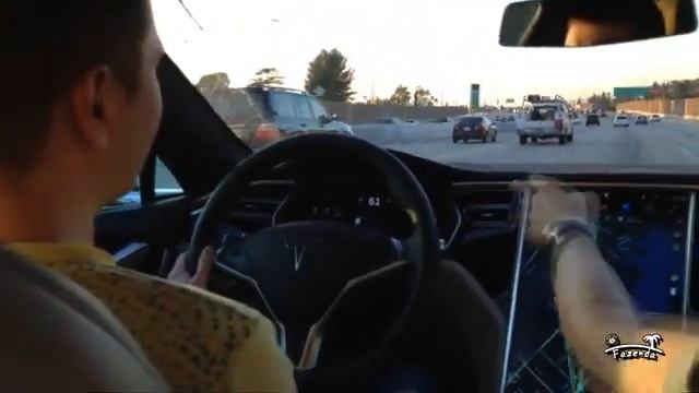 #10. Тест драйв Tesla Model S в Америке. Обзор Космического троллейбуса смотреть онлайн