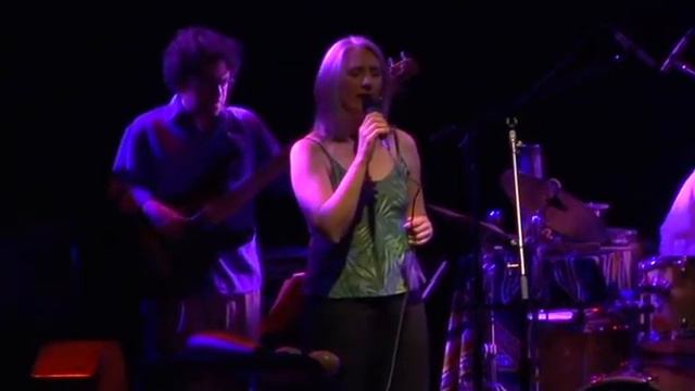 Elspeth Savani Quintet performs Mi Alma y Yo, by Connie Mendez смотреть онлайн