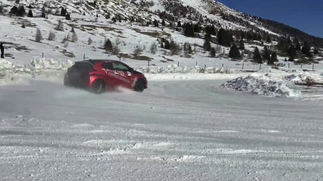 IW ON TRACK: 1° YARIS GR DAY ITALIA смотреть онлайн