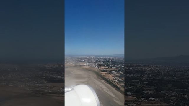 Tunisair - Landing at Tunis Carthage Airport смотреть онлайн
