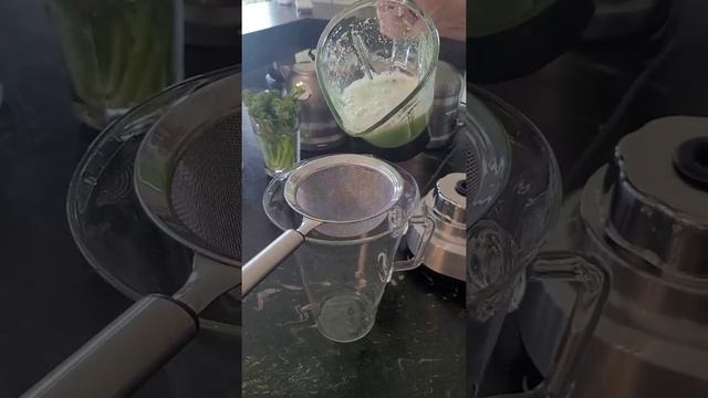 Детокс напиток для красоты и стройности. Освежающий и тонизирующий.