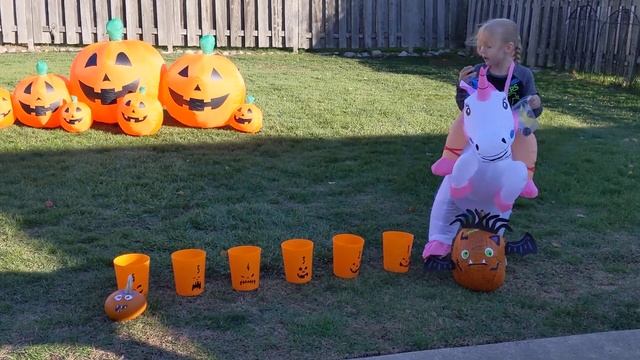 Halloween Bozo Buckets смотреть онлайн
