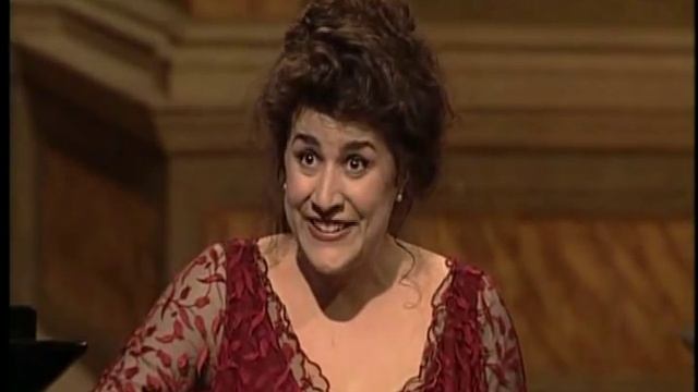 Cecilia Bartoli sings high E flat - Riedi al soglio - Rossini смотреть онлайн
