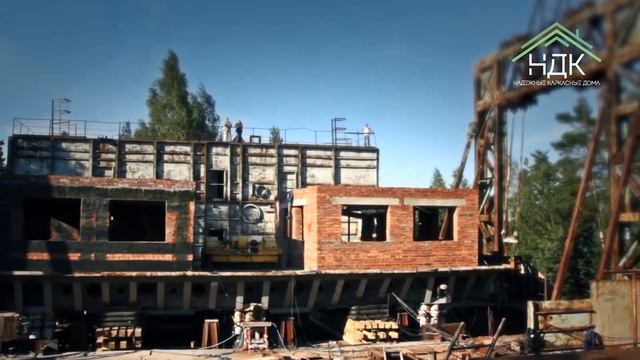 Землетрясение против зданий из кирпича смотреть онлайн