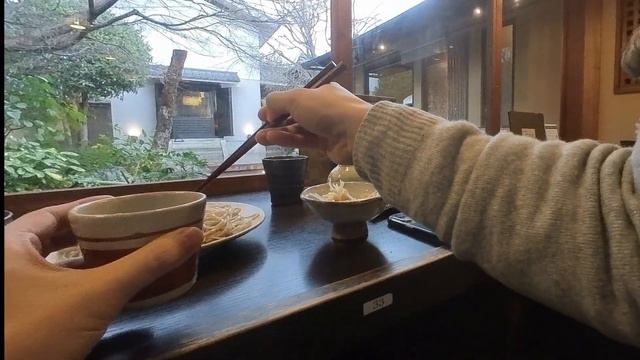 Japan's Local Train Osaka to Kyoto / Hankyu Railway смотреть онлайн