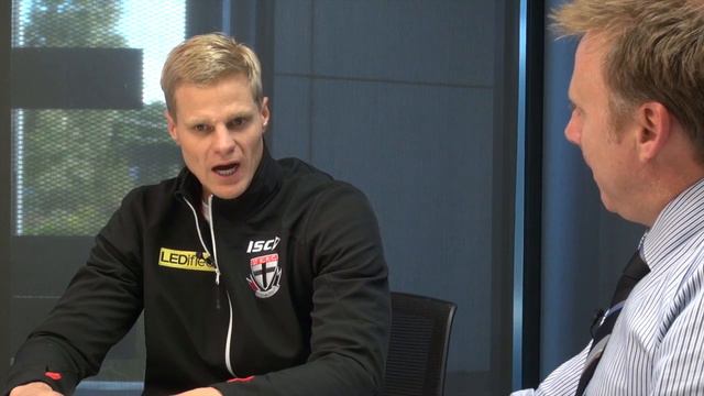 Riewoldt welcomes Finnis смотреть онлайн