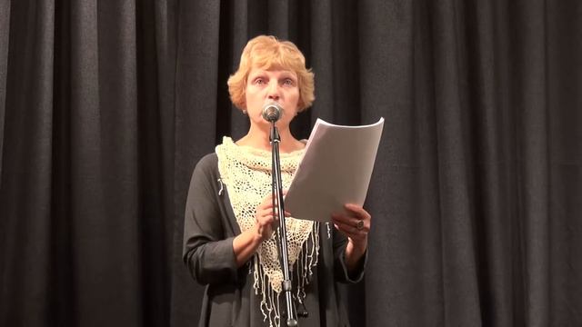 Ирина Валуй в арт-клубе "Книги и кофе". 21.12.2018 смотреть онлайн