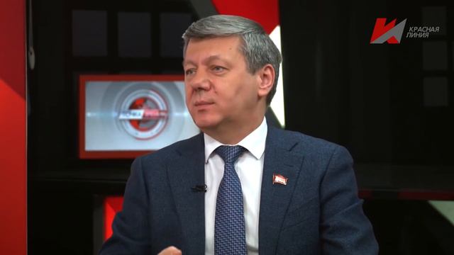Технологии и классовая борьба. Д.Новиков, К.Сёмин, Е.Спицын, С.Удальцов (02.12.2021) смотреть онлайн
