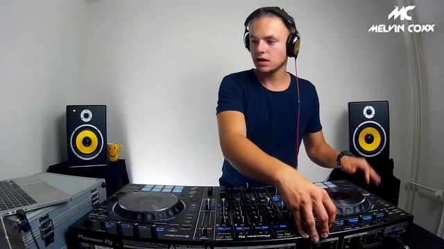Melvin Coxx LIVE No 2 house edition смотреть онлайн