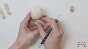 Как сшить куколку с нарисованным лицом.  Мастер-класс по пошиву куклы от начала до конца.