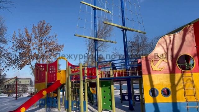 Прогулка по Набережной Балахны и Волжскому скверу. 23.11.2021 Съёмка от Дежурного по городу. Балахн смотреть онлайн