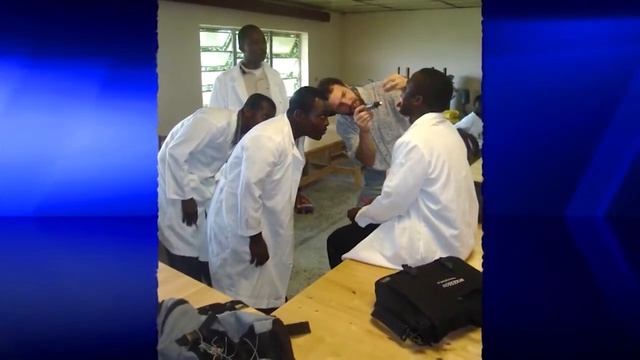 Врач миссионер выжил после заражения вирусом Эбола, ухватившись за молитву как утопающий смотреть онлайн