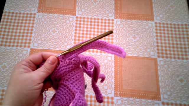 Уроки вязания. Развивающая игрушка-головоломка "Осьминог" крючком. Урок 4 смотреть онлайн