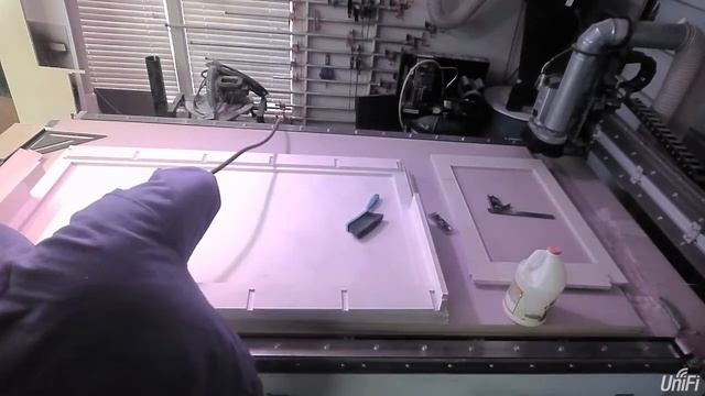 Aquarium Stand Sand and Glue смотреть онлайн