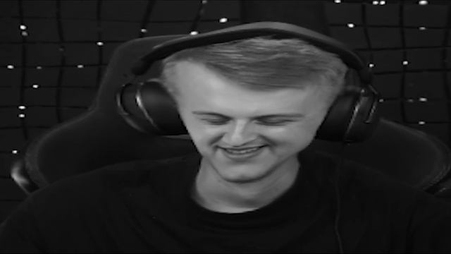 Я СЫГРАЛ ПРОТИВ КАЖДОГО ЮТУБЕРА в STANDOFF 2 .ft Holdik, STKILL, GentlemaN смотреть онлайн