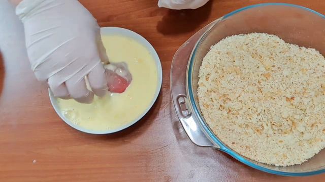 GOLOSISSIMI CORDON BLEU DI VITELLO CON PROSCIUTTO COTTO E FORMAGGIO FILANTE... DIVINI! SUPER !!! смотреть онлайн