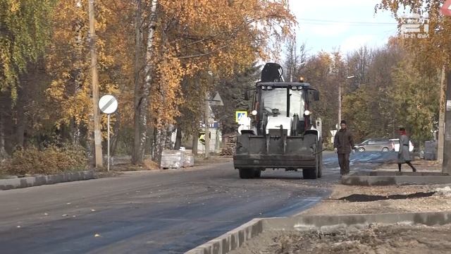 Улица Карла Маркса: укладка второго слоя асфальта. смотреть онлайн