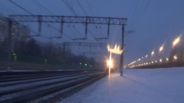 Электровоз ВЛ10У-096 с грузовым поездом смотреть онлайн