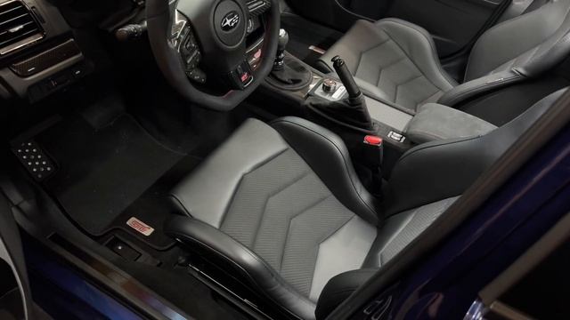 Maintaining And Cleaning Leather Recaro Seats In My STI смотреть онлайн