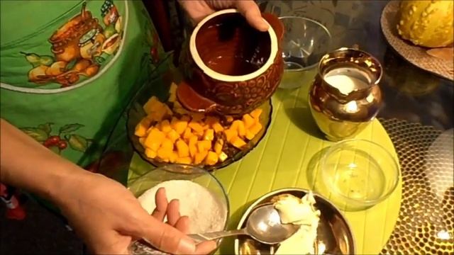 Тыква со сливками запеченная в горшочке смотреть онлайн