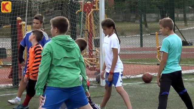 Юная футболистка Екатерина Кривицкая смотреть онлайн
