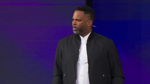Just Keep Walking - Pastor Touré Roberts [October 13, 2019] смотреть онлайн