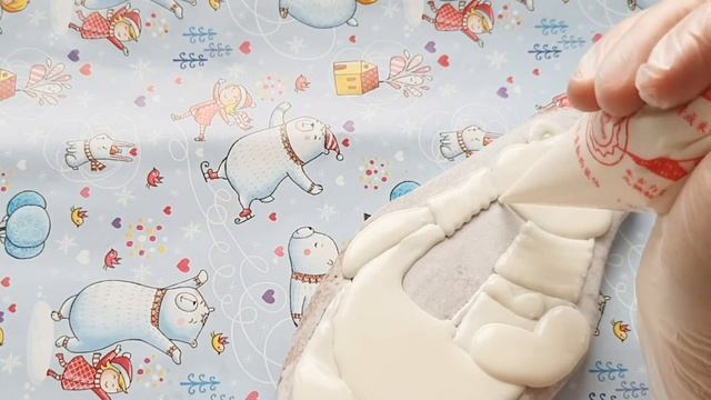 Пряник Медведь на Новый год смотреть онлайн