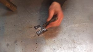 СДЕЛАЛ СТАНОК ДЛЯ ЗАТОЧКИ СВЕРЕЛ СВОИМИ РУКАМИ. СВЕРЛА КАК ИЗ МАГАЗИНА