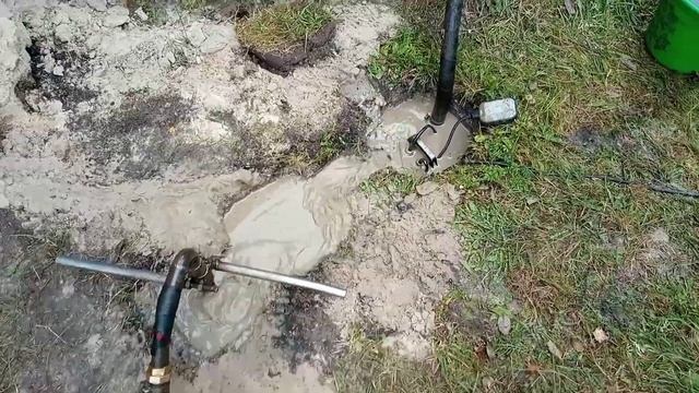 АБИССИНКА 9,5 МЕТРОВ/ОБСАДИЛИСЬ НА ВТОРОЙ РАЗ/ВОДА С ЖЕЛЕЗОМ/НЕПЛОХОЙ НАПОР смотреть онлайн