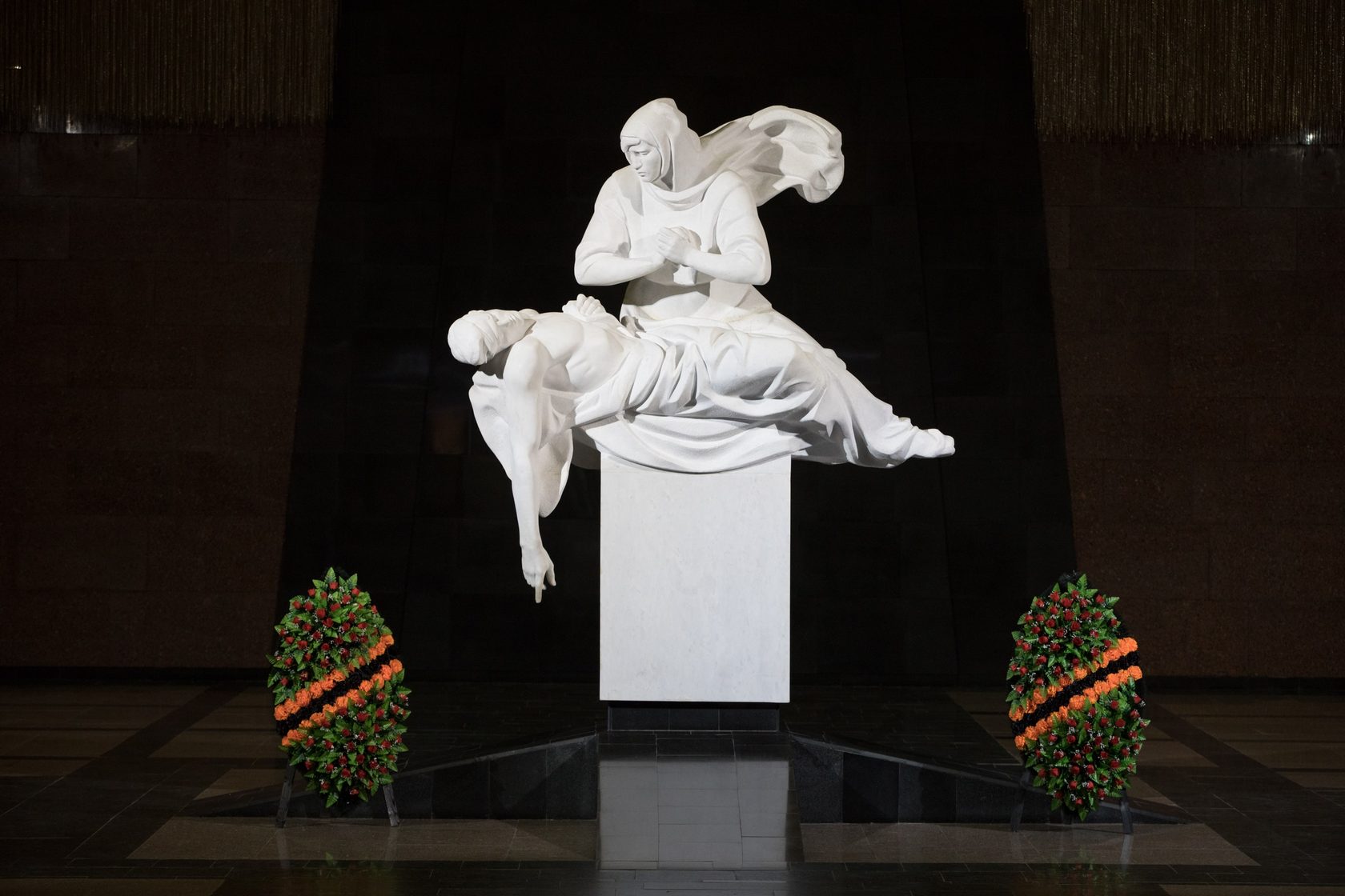 Экскурсия "Война глазами художника". смотреть онлайн