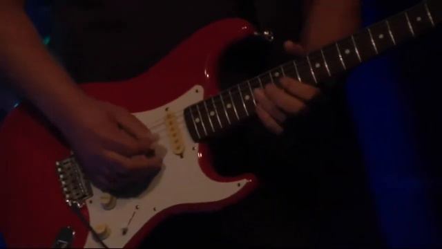 Nissan levi guitar ניסן לוי גיטרה With The Age Band 27.4.2019 Dire Straits Sultans Of Swing смотреть онлайн