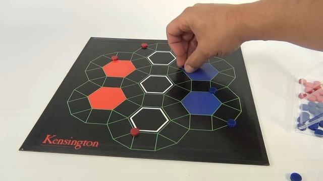 Kensington Hexagon Board Game, 1979 Forbes Taylor - Pieces and Game Play Instructions смотреть онлайн