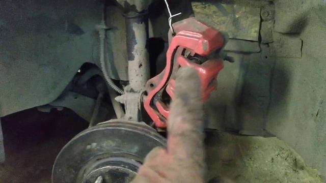 Замена передних тормозных дисков Mitsubishi Outlander 1 на диски от Xl 294 на 26 мм