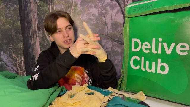 Как устроиться на работу в Delivery Club. Какое снаряжение там выдают смотреть онлайн