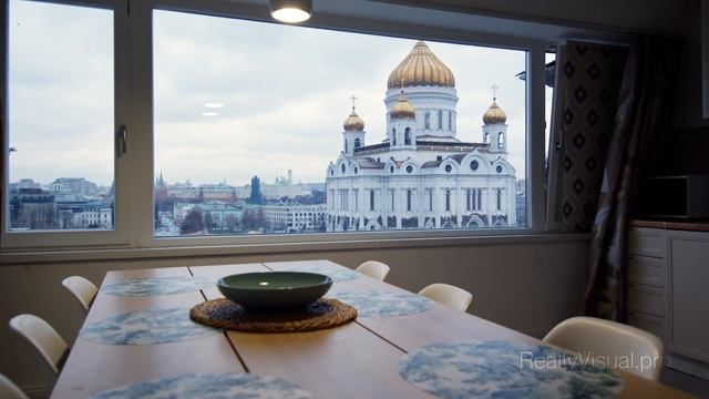 Квартира с видом на Храм Христа Спасителя и Кремль | Видео и фото недвижимости Москва 4K смотреть онлайн