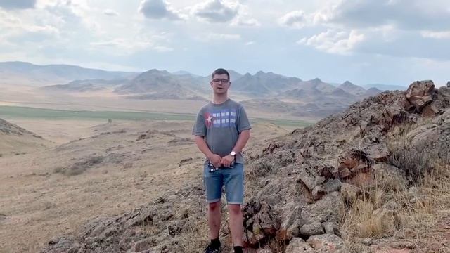 По следам Василия Сурикова. Проект музея-заповедника «Хуртуях тас» и Музея-усадьбы им. В.И.Сурикова смотреть онлайн