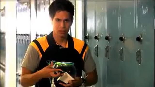 Finespun featured in Acuvue Commercial смотреть онлайн