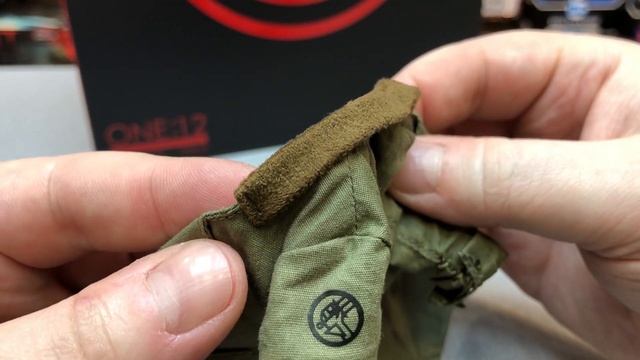 Обзор фигурки Хэллбоя — Mezco Hellboy 2019 1/12 Review