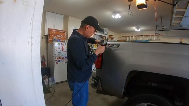 Chevy Z71 Decal Removal смотреть онлайн