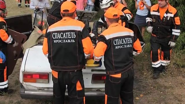 В Ярославле прошли масштабные учения Центра гражданской защиты смотреть онлайн