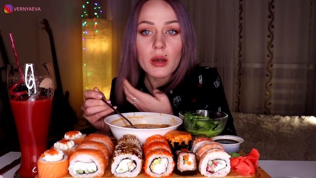 MUKBANG | Суши/роллы, том ям, салат | Sushi/rolls не ASMR смотреть онлайн