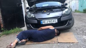 Снятие бампера Меган 3 фаза 2