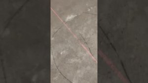 Обзор лазерного уровня для заливки пола и проверки ревности пола BOSCH GSL 2