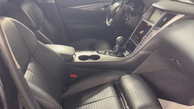 Infiniti Q50 I, 2015 смотреть онлайн