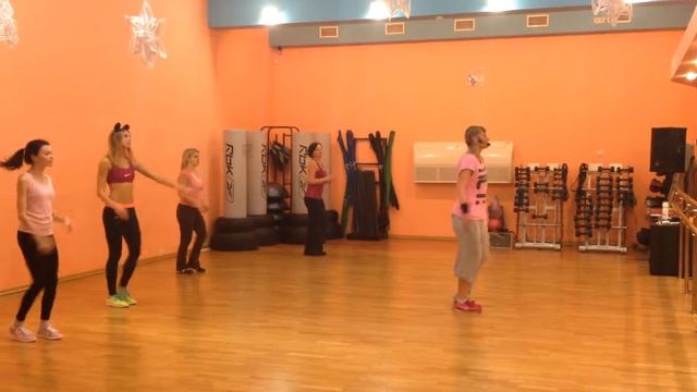 DANCE AEROBIC смотреть онлайн