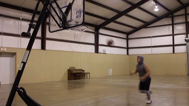 White Boy Dunking - 5 Second Film by Payton Igo смотреть онлайн