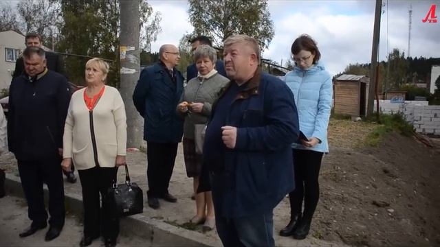 Выдача ключей в квартиры нового дома на ул.Красноармейская смотреть онлайн