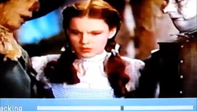 Wizard of Oz Munchkin Suicide Scene?!? смотреть онлайн