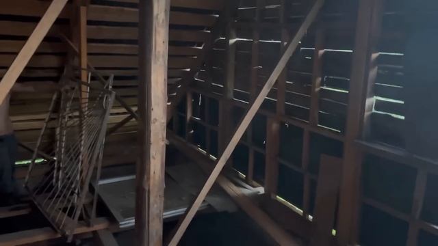 Нашли ежа/ Женя делает кроватку для Лёвы/ Показываю участок/ Старая Русса смотреть онлайн